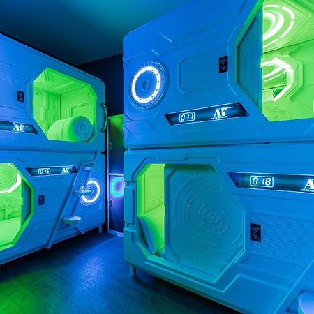 Art Seven Hostel Capsules Μαδρίτη Εξωτερικό φωτογραφία