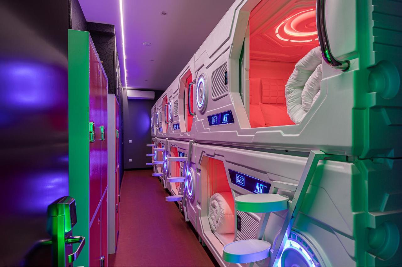 Art Seven Hostel Capsules Μαδρίτη Εξωτερικό φωτογραφία
