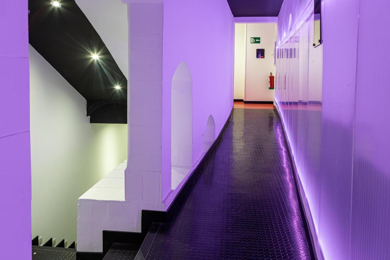 Art Seven Hostel Capsules Μαδρίτη Εξωτερικό φωτογραφία