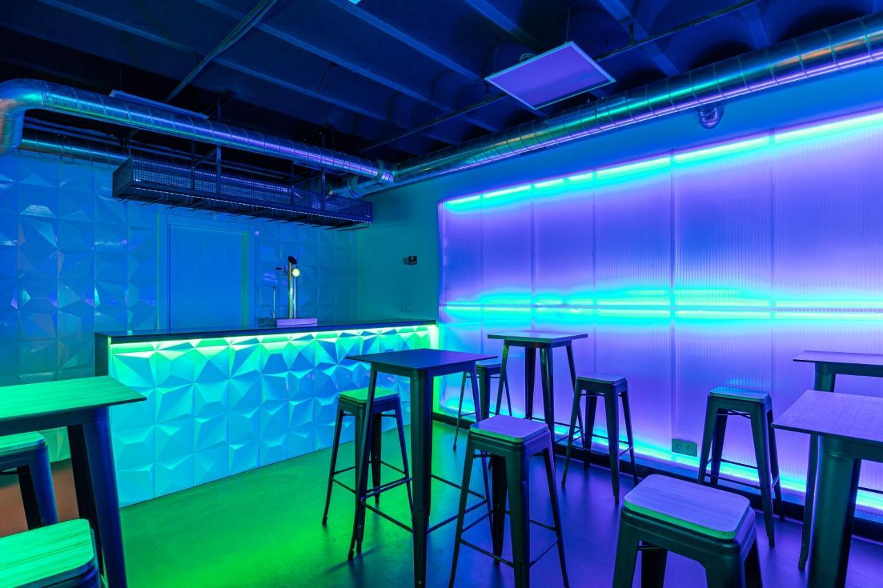 Art Seven Hostel Capsules Μαδρίτη Εξωτερικό φωτογραφία