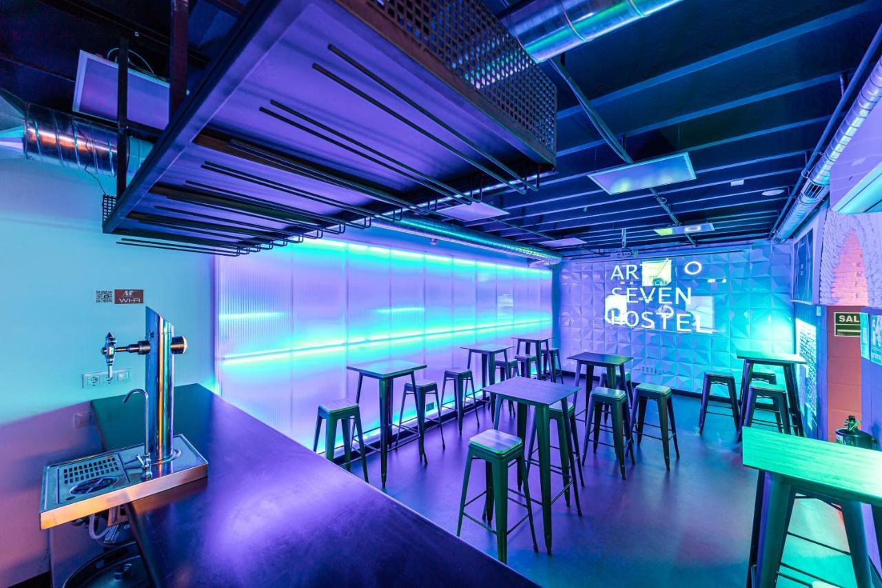 Art Seven Hostel Capsules Μαδρίτη Εξωτερικό φωτογραφία