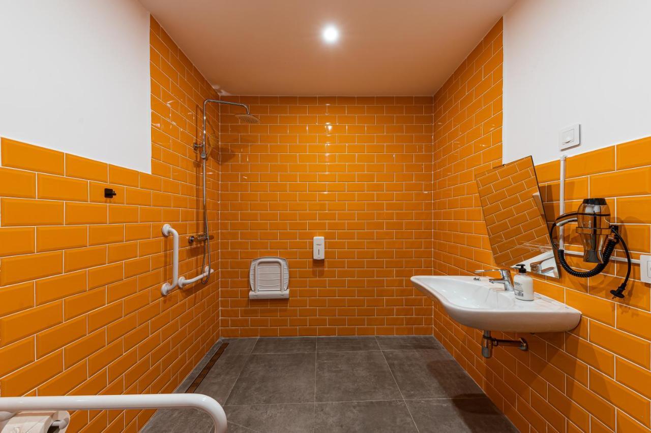 Art Seven Hostel Capsules Μαδρίτη Εξωτερικό φωτογραφία