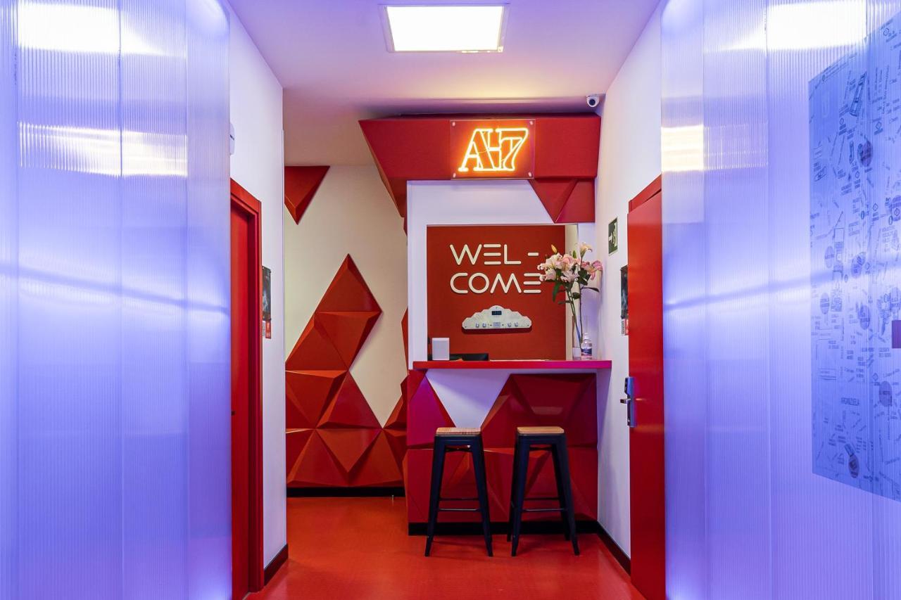 Art Seven Hostel Capsules Μαδρίτη Εξωτερικό φωτογραφία