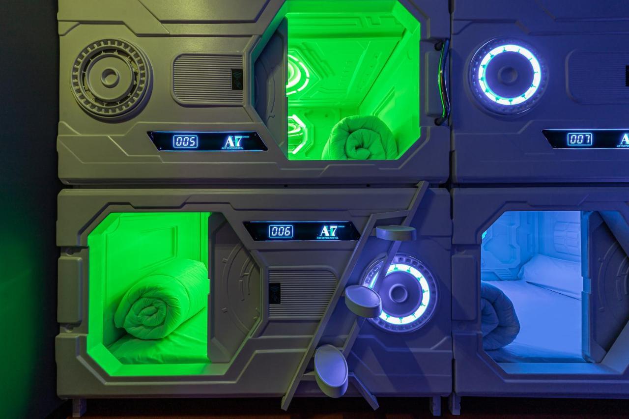 Art Seven Hostel Capsules Μαδρίτη Εξωτερικό φωτογραφία