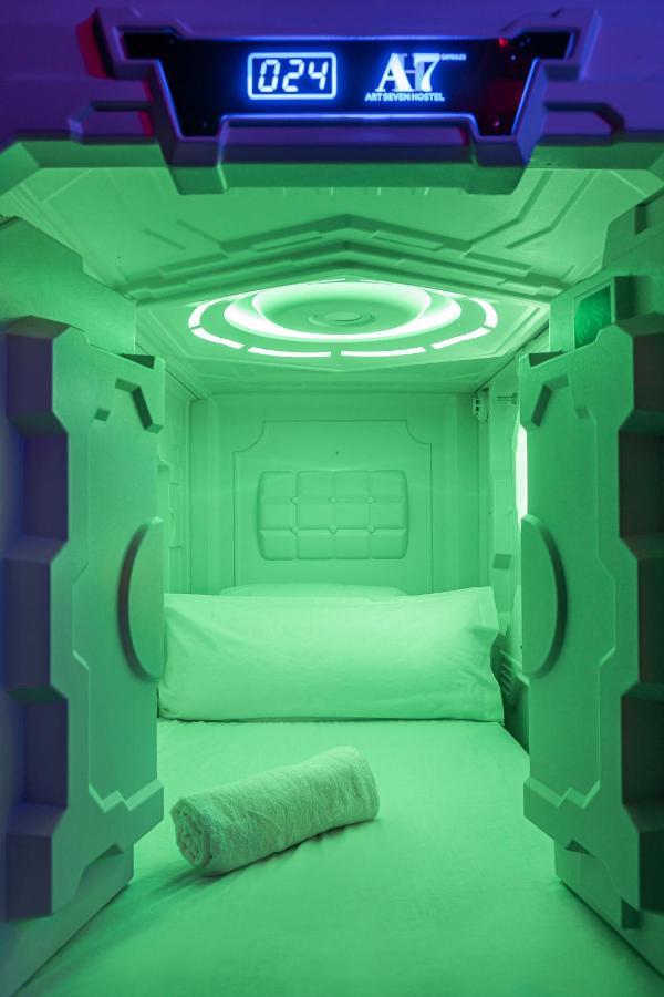 Art Seven Hostel Capsules Μαδρίτη Εξωτερικό φωτογραφία
