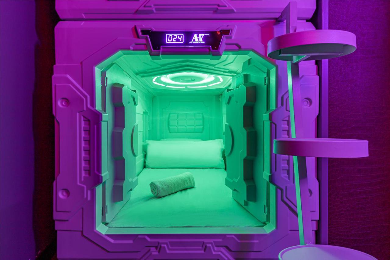 Art Seven Hostel Capsules Μαδρίτη Εξωτερικό φωτογραφία