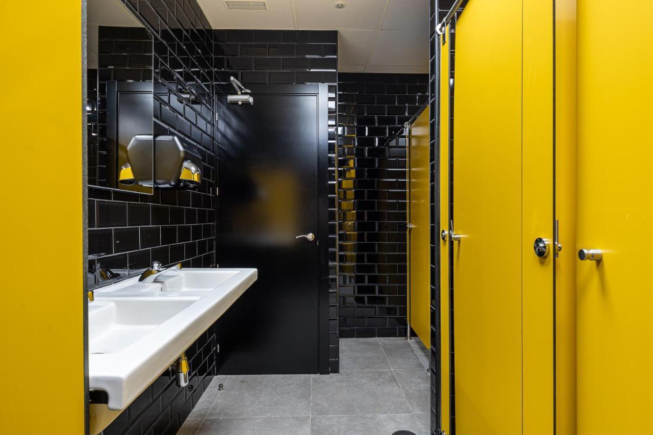 Art Seven Hostel Capsules Μαδρίτη Εξωτερικό φωτογραφία