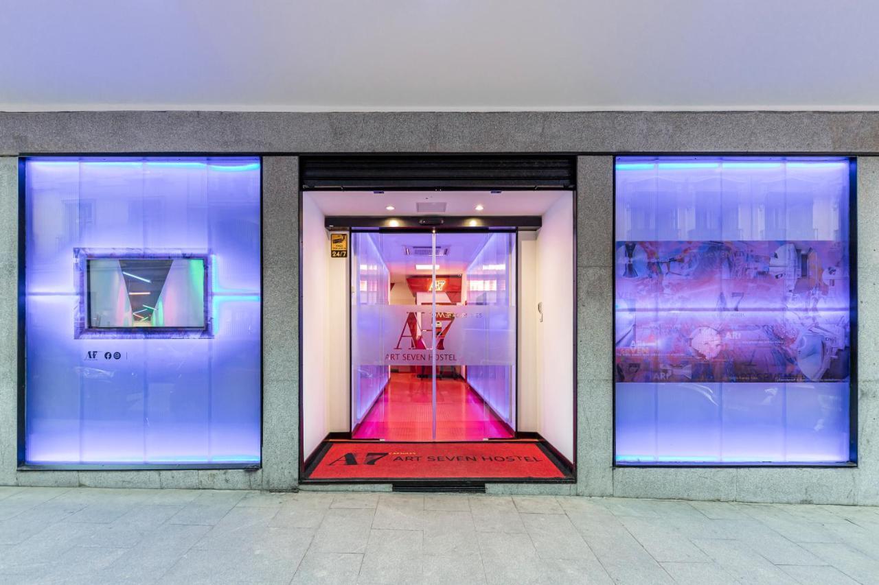 Art Seven Hostel Capsules Μαδρίτη Εξωτερικό φωτογραφία